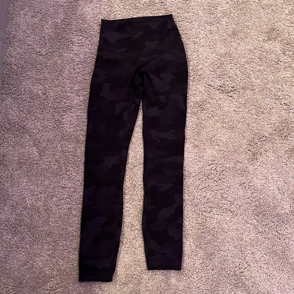 lululemon wunder under leggings camo size 2